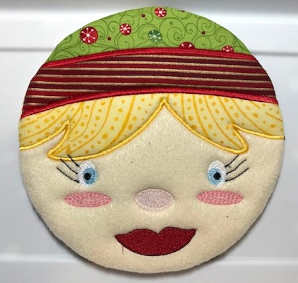 Christmas Baubles ITH Hotpads ATWS-10125