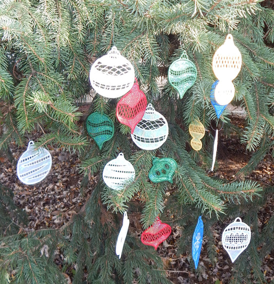 Cutwork Mylar Ornaments 10790