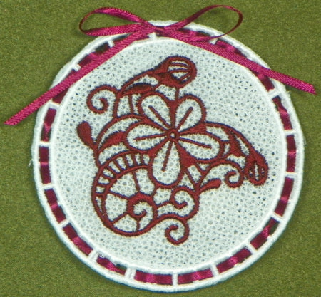 Hand Embroidery: Open chain stitch 
