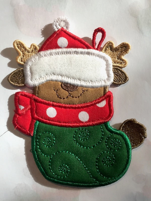 Applique Santa and Helper Stockings <br>[5"x7"] Hoop # 10394