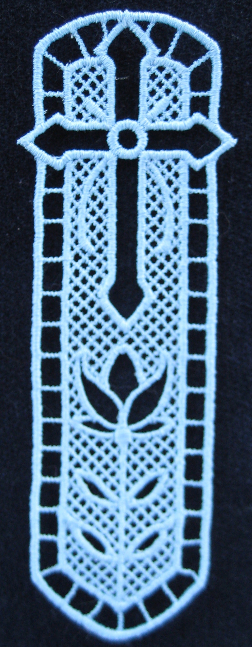 FSL Lace Bookmarks [5x7]  11504 Machine Embroidery Designs