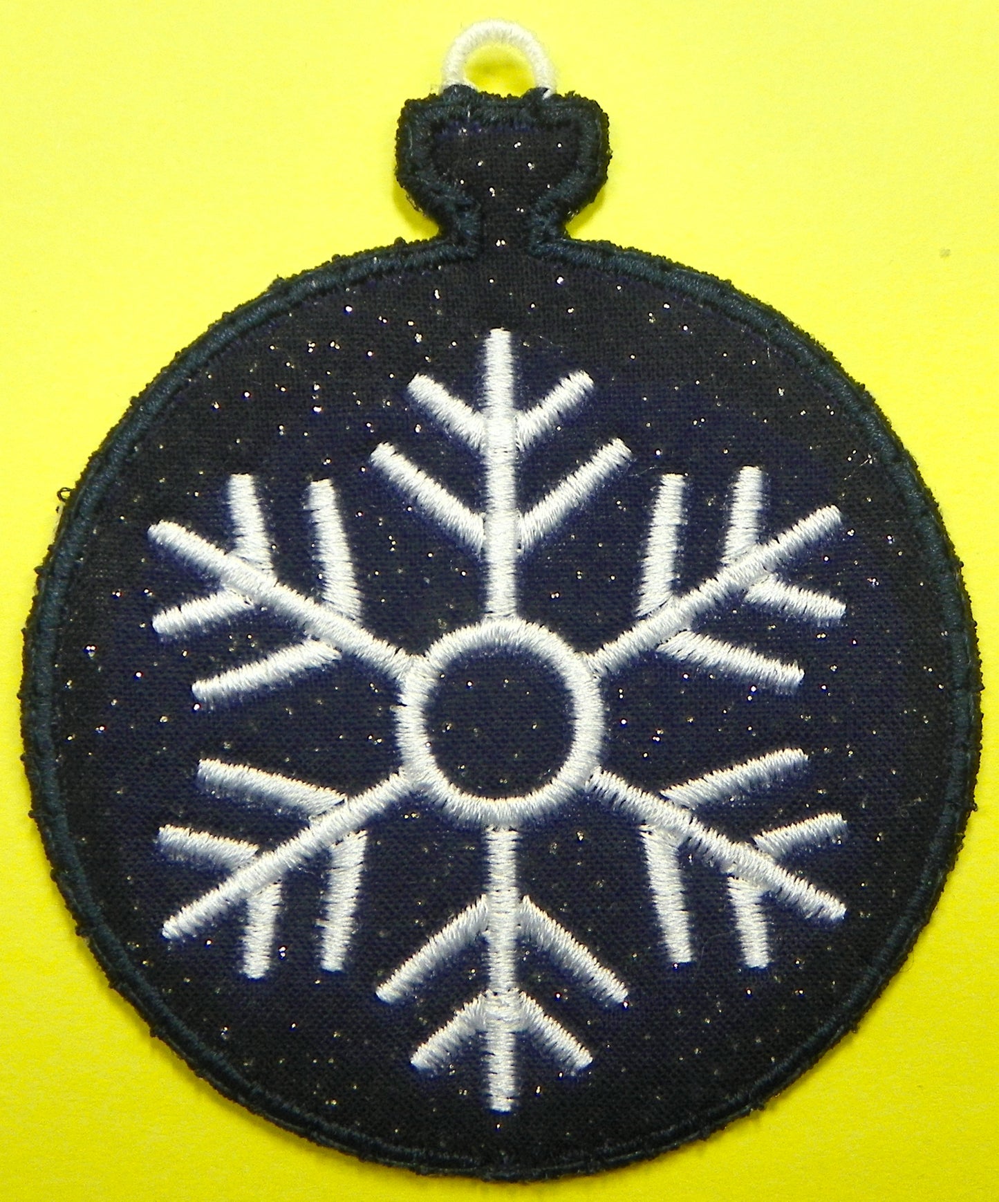 In-The-Hoop  Double Sided Snowflake Ornaments Project [4x4] # 10399