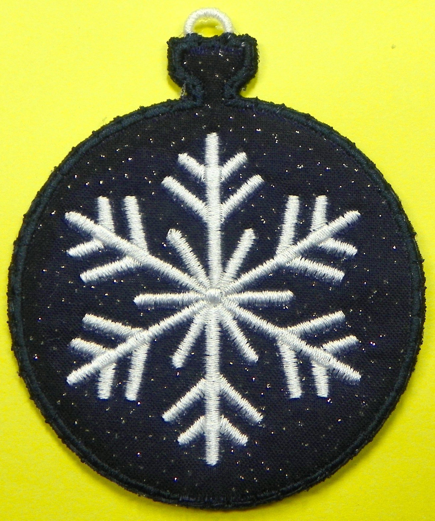 In-The-Hoop  Double Sided Snowflake Ornaments Project [4x4] # 10399
