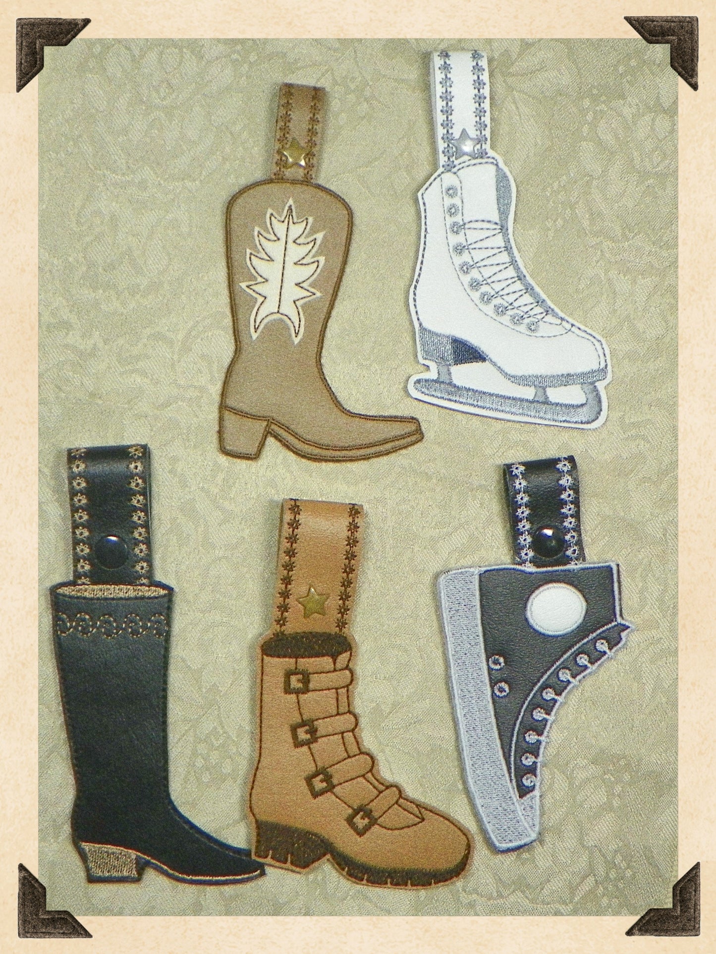 Vinyl In-The-Hoop Boots And Shoes Key Fobs  [6x10]  ATWS-10341